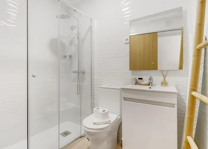 2br Renovated Heart Of Santos W/ Ac | By Airnest *