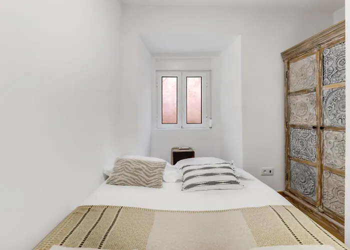 2br Renovated Heart Of Santos W/ Ac | By Airnest Διαμέρισμα
