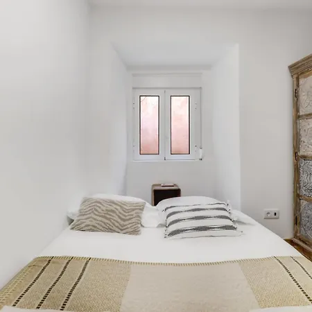 2br Renovated Heart Of Santos W/ Ac | By Airnest Apartment