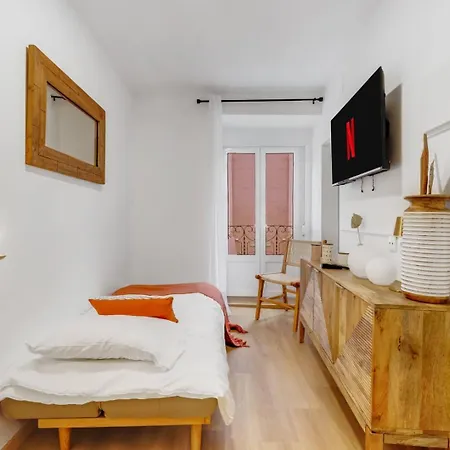 Appartamento 2br Renovated Heart Of Santos W/ Ac | By Airnest