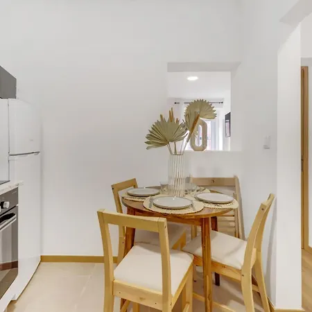 شقة 2br Renovated Heart Of Santos W/ Ac | By Airnest